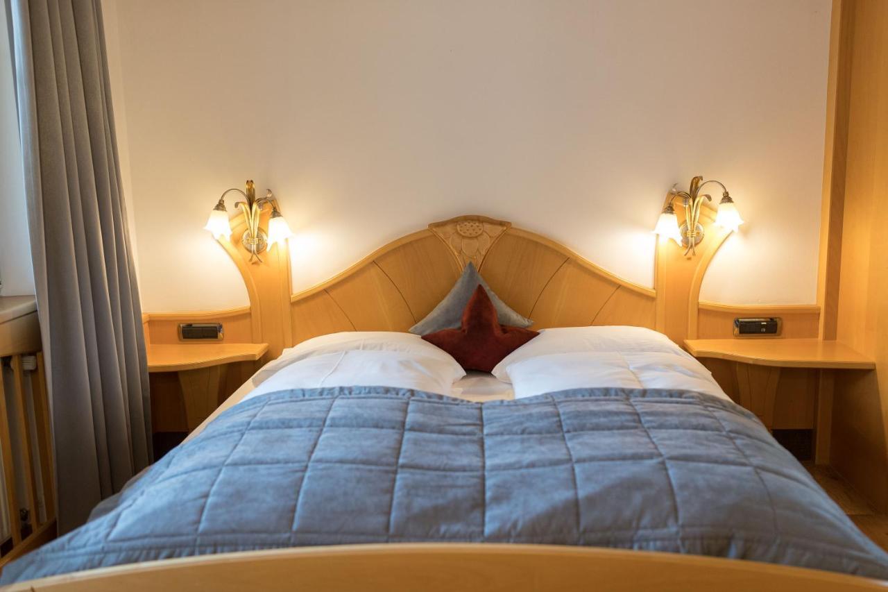 Aktiv & Wellnesshotel Zentral Прато-алло-Стельвио Экстерьер фото