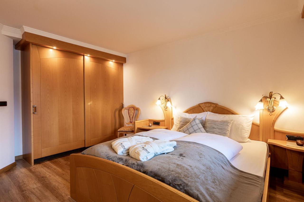 Aktiv & Wellnesshotel Zentral Прато-алло-Стельвио Экстерьер фото