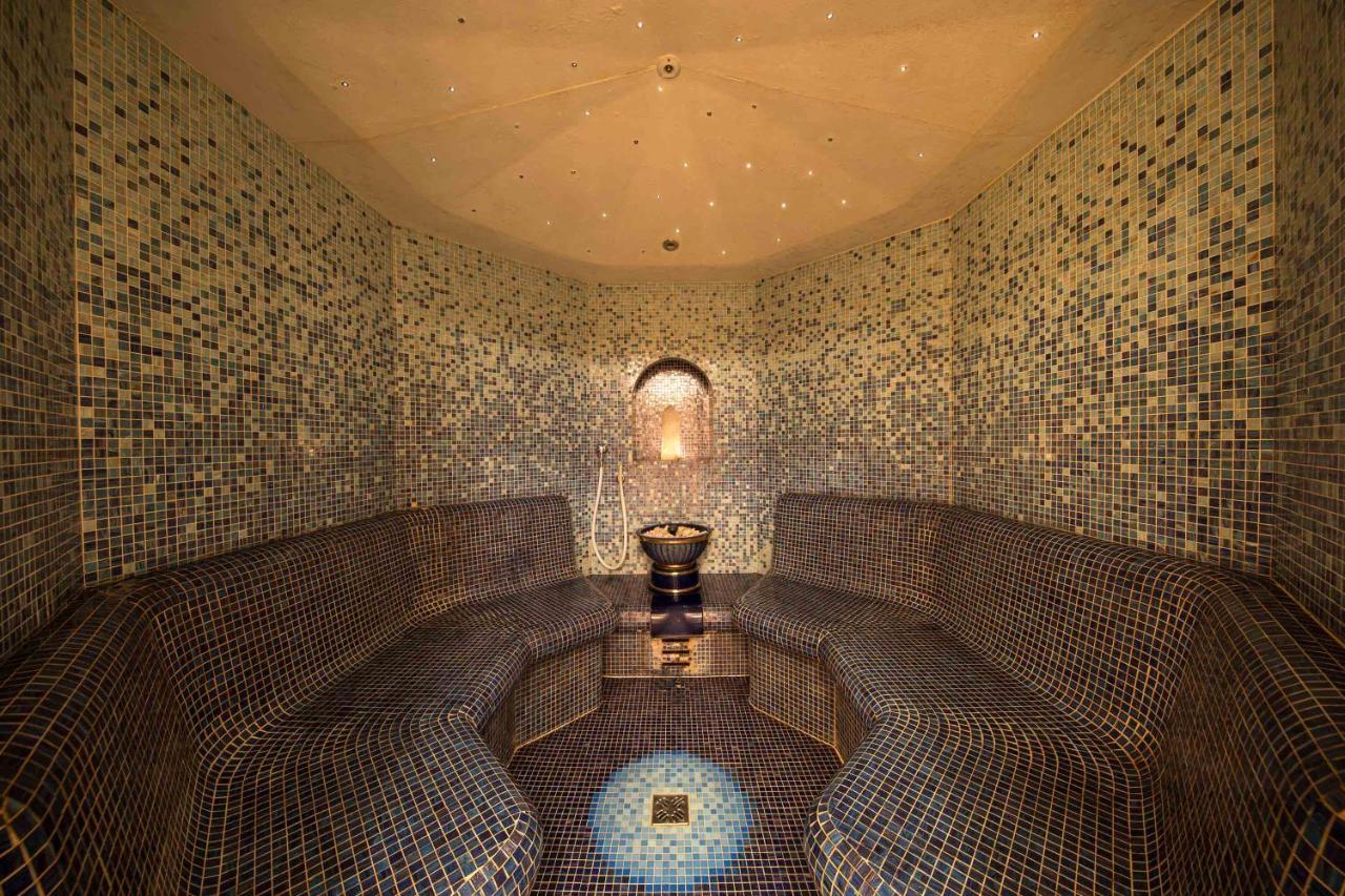 Aktiv & Wellnesshotel Zentral Прато-алло-Стельвио Экстерьер фото